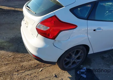 2013 Ford Focus Se z USA, uszkodzony, nr VIN 1FADP3K2XDL213612